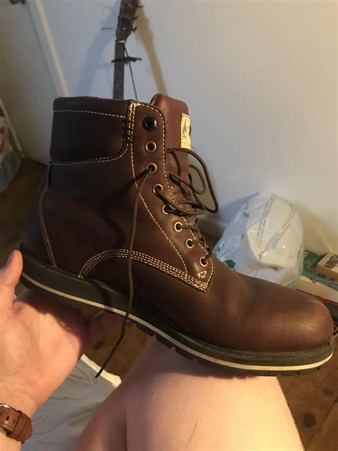 W end industrial park, pasadena, nl a0l 1k0, canada. What is the model of this boot? Bought from a second hand ...