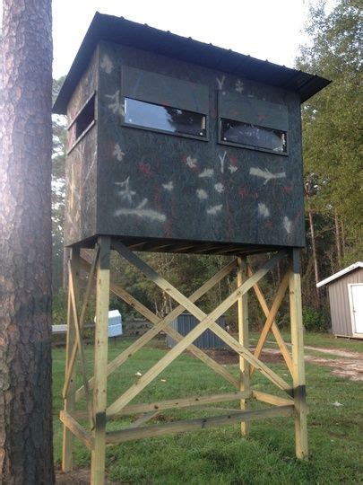 Cut the components at the right dimensions and then lay them on a level surface. Deer Shooting House Design And Bom - 5x8 Hunting Blind Plans Myoutdoorplans Free Woodworking ...