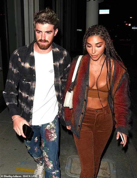 She was in a relationship with lil twist, desean jackson, travis scott, jordan clarkson, kyrie irving, and wilmer valderrama. Chantel Jeffries puts on a VERY busty display as she ...