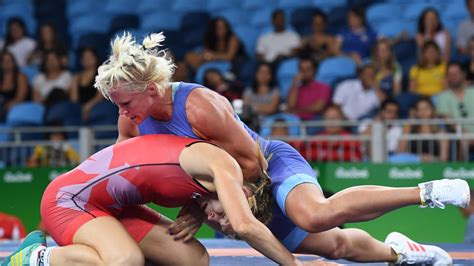 So lief das finale gegen brasilien 2016. Olympia 2016 in Rio - Ringen: Aline Focken und Luisa ...