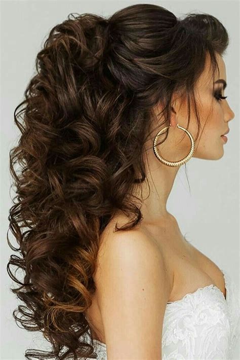 Veja mais ideias sobre penteados, cabelo penteado, cabelo. Pin de Lucas Rafael em lucas | Penteado casamento, Cabelo ...