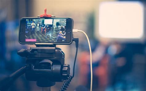 How live streaming is changing social media for businesses - PC Tech Magazine