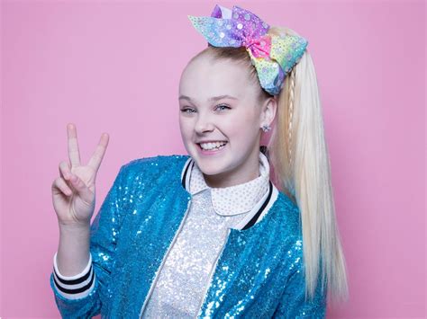 She earned a huge recognition from a tv series 'dance moms'. JoJo Siwa Wiki, Bio, Age, Net Worth, and Other Facts ...