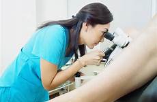 asiatico facendo ginecologo paziente ospedale esame gynecology colposcope exams hysteroscopy gyn ob