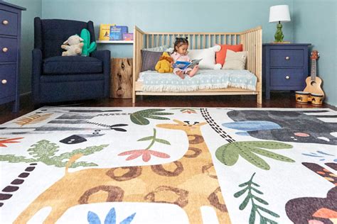 If done right, you can create spaces that reflect personality but don't require switching everything out as they get older. 7 Tips for Decorating Your Kids' Room | Ruggable Blog