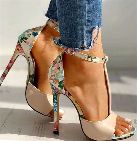 Pale pink women high heel shoes on white background. Summer Sexy Peep Toe High Heels Floral Womens Sandals ...