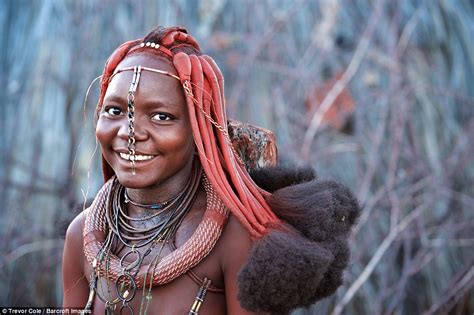 The khoekhoe seem to have migrated into south africa about 2000 years ago either from namibia or botswana, bringing with. Namibia's Himba tribe pictured in stunning images | Daily ...