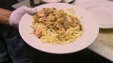 Order pizza delivery from grand avenue pizza in astoria instantly! Chicken Marsala Flambe - Perry's Pizza And Catering - YouTube