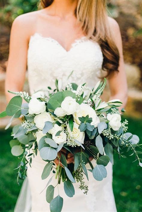 Garland wedding bouquets, green and white. Top 10 White and Green Wedding Bouquet Ideas You'll Love ...