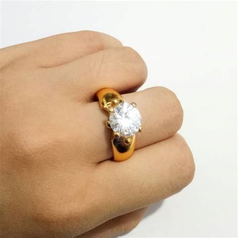 Oleh karena itu, bila kamu ingin mengetahui berapa harga bila kamu memiliki budget yang terbatas, kamu bisa memilih cincin dibawah 18 karat dengan batu permata zircon. Cincin emas asli kadar 875 model permata | Shopee Indonesia