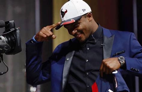 At season's end, quarterback deshaun watson began an aggressive campaign to be traded. Deshaun Watson Cops His Mom a 2017 Jag ⋆ Terez Owens : #1 ...