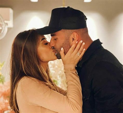 Thiago maia, do santos, recebeu uma música exclusiva da namorada isadora pompeu. Isadora Pompeo e Thiago Maia anunciam que estão casados ...