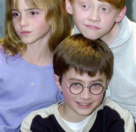 Here's everything you need to know. Emma Watson: Harry Potters Freundin wird erwachsen ...