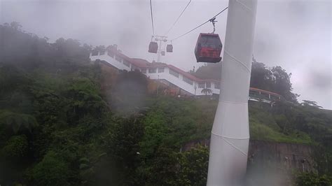 Its lower station at gohtong jaya township, located approximately 51 kilometres (32 mi) northeast of. Genting Highlands Awana Skyway Gondola Cable Car (Awana to ...