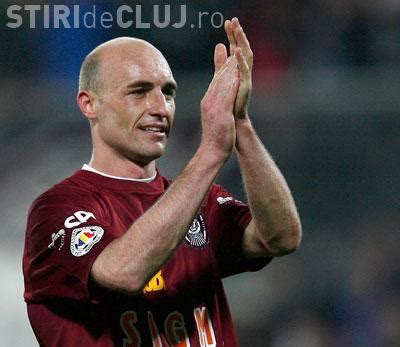 In the current club cfr cluj played 2 seasons, during this time he played 5 matches and scored 9 goals. Gabi Muresan si-a prelungit contractul cu CFR Cluj pe inca ...