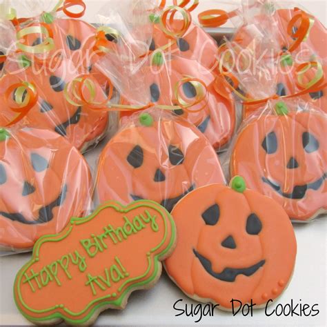 Sugar cookie icing heart cookies. A birthday party at the pumpkin patch! How fun is that?