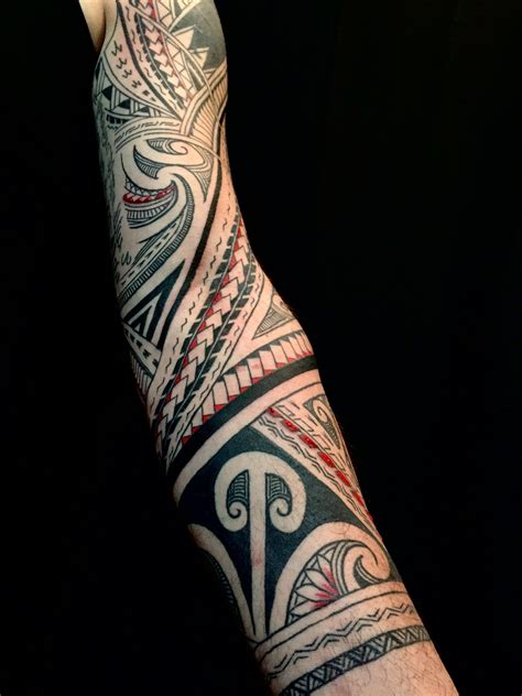 See more ideas about maori tattoo, tribal tattoos, polynesian tattoo designs. Pin van Kaimoehai Huwae op Polynesian Maori inspired tattoo