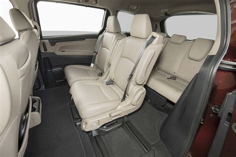 We did not find results for: 2018 Honda Odyssey rear interior seats 04 - Motor Trend en ...