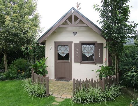 Das sockelmaß ist grundlage für den bau eines passenden fundaments. Hexenhaus Gartenhaus: Selber bauen + Bauanleitung