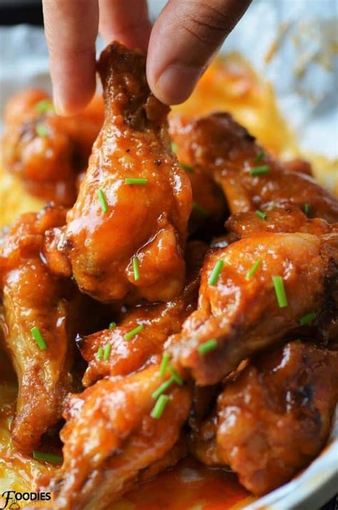 Best chicken wings recipe with garlic salt and pepper. ventura99: Buffalo Wild Wings Spicy Garlic Nutrition