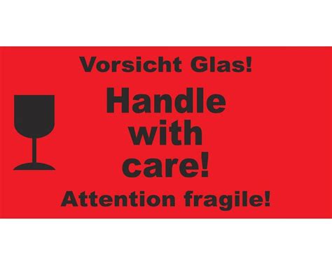 Ihre nachbarin, frau meier, bekommt am samstag einen neuen wohnzimmerschrank. Hinweisetiketten rot HANDLE WITH CARE!/VORSICHT GLAS ...