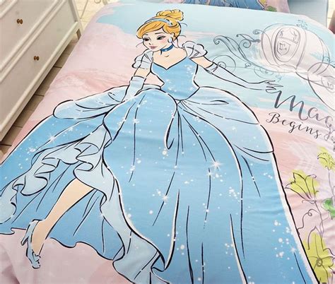 I think this movie is from the greatest princess film ever made. Disney Princess Cinderella Movie Themed Bedding Set (With ...