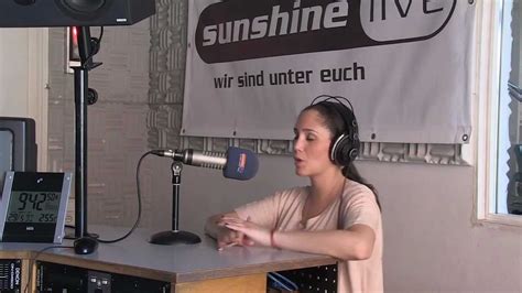 Live stream plus station schedule and song playlist. sunshine live Interview - Raffaela Wais im Morningclub ...