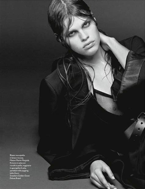 Das model kim riekenberg konnte mit seiner performance, ein cha cha cha, nicht überzeugen. Kim Riekenberg In 'Boyish' By Cometti For Amica February ...