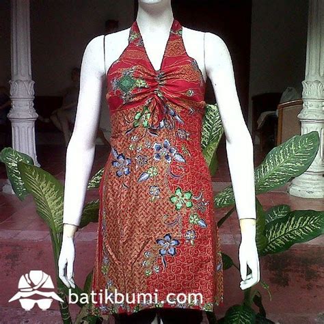 The input(s) of the model: #Dress #batik dengan model kerah V tali di leher belakang ...