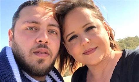 26.04.2020 · zied hakimi and rebecca parrott applied for their marriage license on april 14. TLC 90 Day Fiancé - Rebecca Parrott And Zied Hakimi - Soap ...