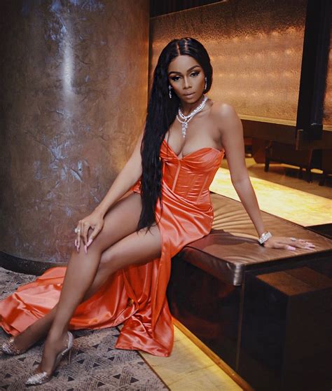 She became known through the sabc 1 music show live. Undoubtable Proof That Bonang Matheba Was One Of 2019's ...