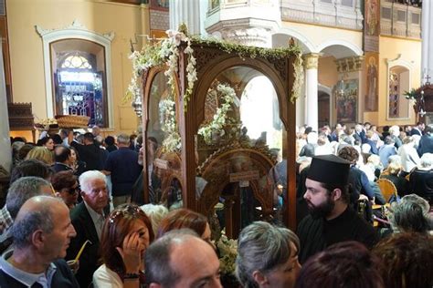 Σεισμός 4 ρίχτερ στο ηράκλειο. ΗΡΑΚΛΕΙΟ: Κοσμοσυρροή για ένα κερί στη χάρη του Αγίου Μηνά ...