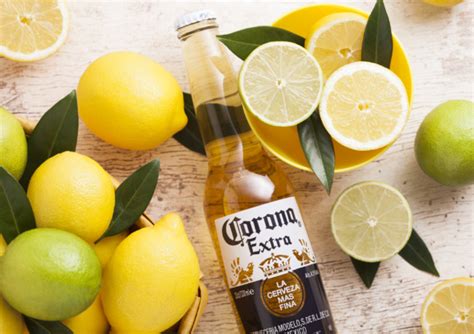 That Time a Heineken Distributor Convinced the Masses That ... Urine color is a reliable way to determine if enough water is being taken in during the course of a there are many reasons the color of the urine may change, or the odor associated with urination.