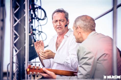 Im januar war ich wieder im krankenhaus. Review: Die Kapelle der Versöhnung & Rainald Grebe'ske ...