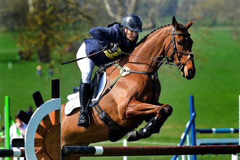 Sky news, 24 марта 2021. Zara Tindall competes at Weston Park horse trials - in ...