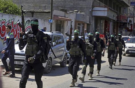 Israel bombardeou posições do hamas. Árabe israelí encarcelado por transferir fondos ...
