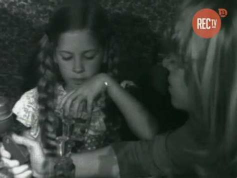 Andrea del boca inició su carrera de actriz a los 3 años y medio, y confiesa que a muy temprana edad uno de los personajes que marcó su vida fue «pinina» de «papá corazón». Recuerdo entrevista de Andrea del Boca (1974 - Canal 13 ...