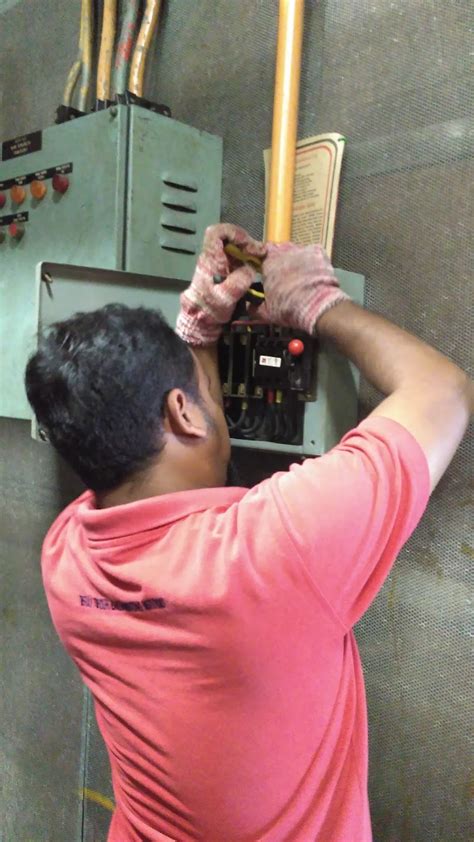 *pendawaian jenis casing, adalah pada harga rm130, unit untuk mendapatkan salah satu profesional elektrik dan pendawaian kami, hantarkan permintaan elektrik. Harga Pendawaian Elektrik 2017: senarai harga pendawaian ...