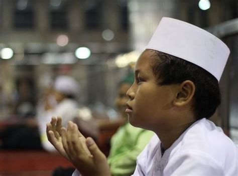 Doa Buka Puasa Senin Kamis Shahih Terlengkap dalam Bahasa ...