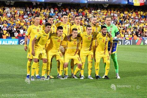 The romanian football champions (romanian: Fotbal: România, calificată în semifinalele Campionatului ...