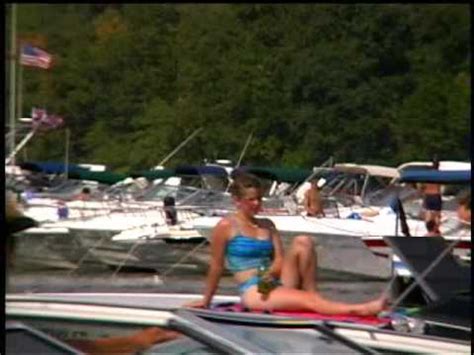 For visitors seeking an outrageous spectacle on the water, party cove at lake of the ozarks missouri is the place to be. PARTYCOVE - YouTube