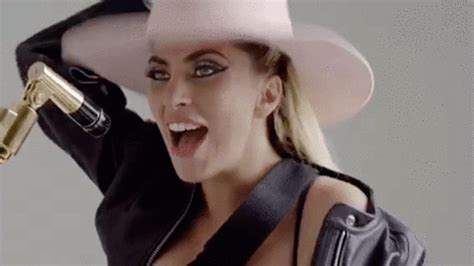 Cordova collected it from lady gaga's realm. Lady Gaga Maken Van Joanne GIF | GIFs.nl
