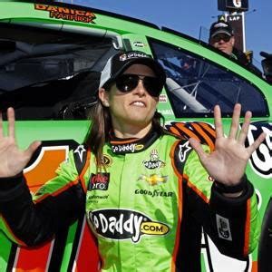 1 jeremy claims to have tried (try) base jumping in the past, but i know that's not true. VIDEO: Danica Patrick Is a Total Badass | SELF