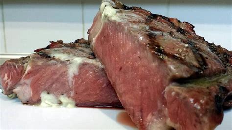 So what exactly is a perfect prime rib, anyway? Alton Brown Prime Rib Reverse Sear - Pin On Meats : Alton ...