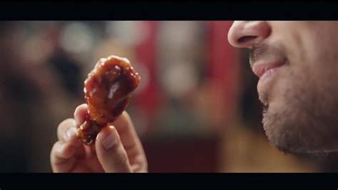 While we think the mango habanero. Wingstop Spicy Korean Q TV Commercial, 'La competición ...