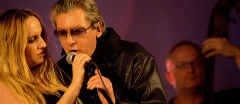 Alain bashung ( alain baschung) la nuit je mens كلمات أغنية: Héritage de Johnny : le précédent Bashung - Le Point