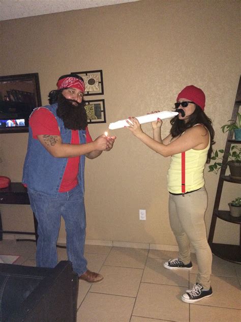 Creating your own cheech and chong costumes from the hit cult classic movie will be fun and iconic! Cheech and Chong | Halloween costumes diy couples, Couple ...