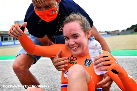 She won the gold medal in the women's road race at the 2016 summer olympics in rio de janeiro. WORLDS'20 Women's TT: Van der Breggen Gold, Dygert Crashes ...