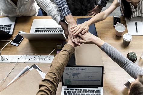 Opérateur de saisie à domicile :recruteurs spécialisés. Aris, auteur sur Entreprendre 2K17
