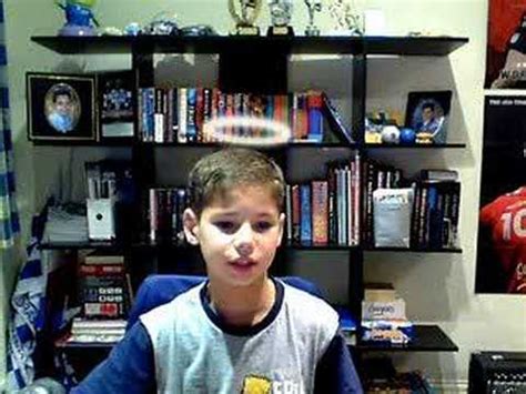 Prioritize hd cameras show locations show recommended cams. boy testing his new webcam - YouTube